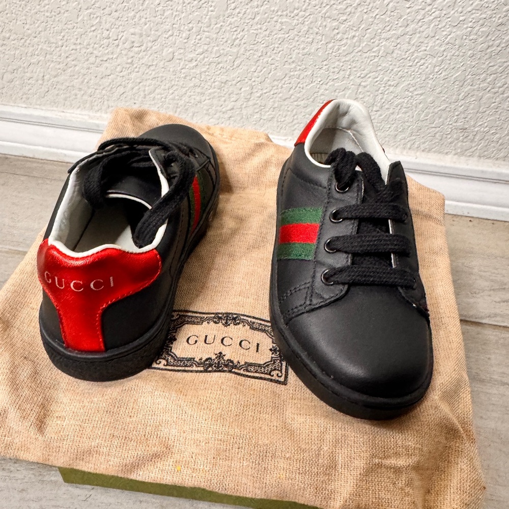 Gucci Toddler Sneakers EU 23 Black Red Green Stripe